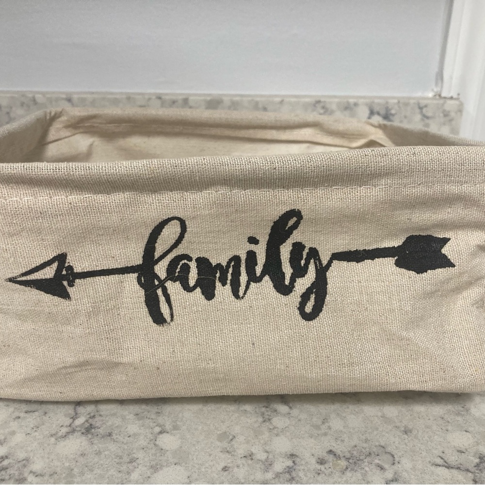 3 for $25 NWOT Canvas Bag - Family